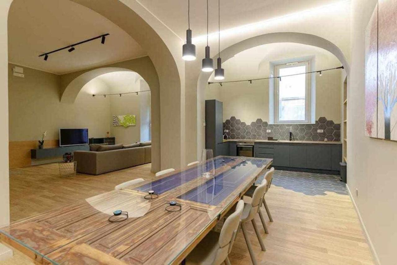 Crociferi Luxury Apartment Катания Экстерьер фото